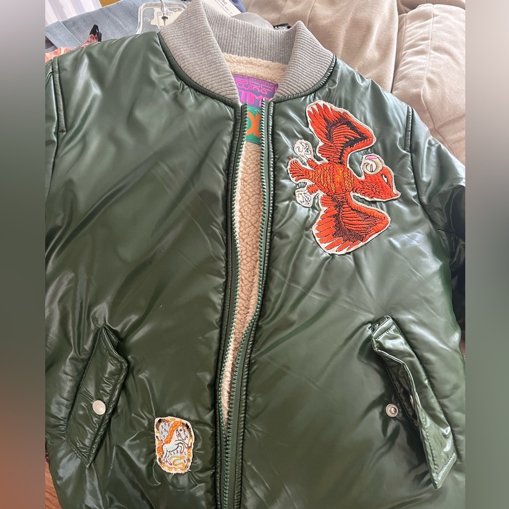 SOLD OUT!!Brand new stylish Custo Barcelona jacket green fully Sherpa lined.